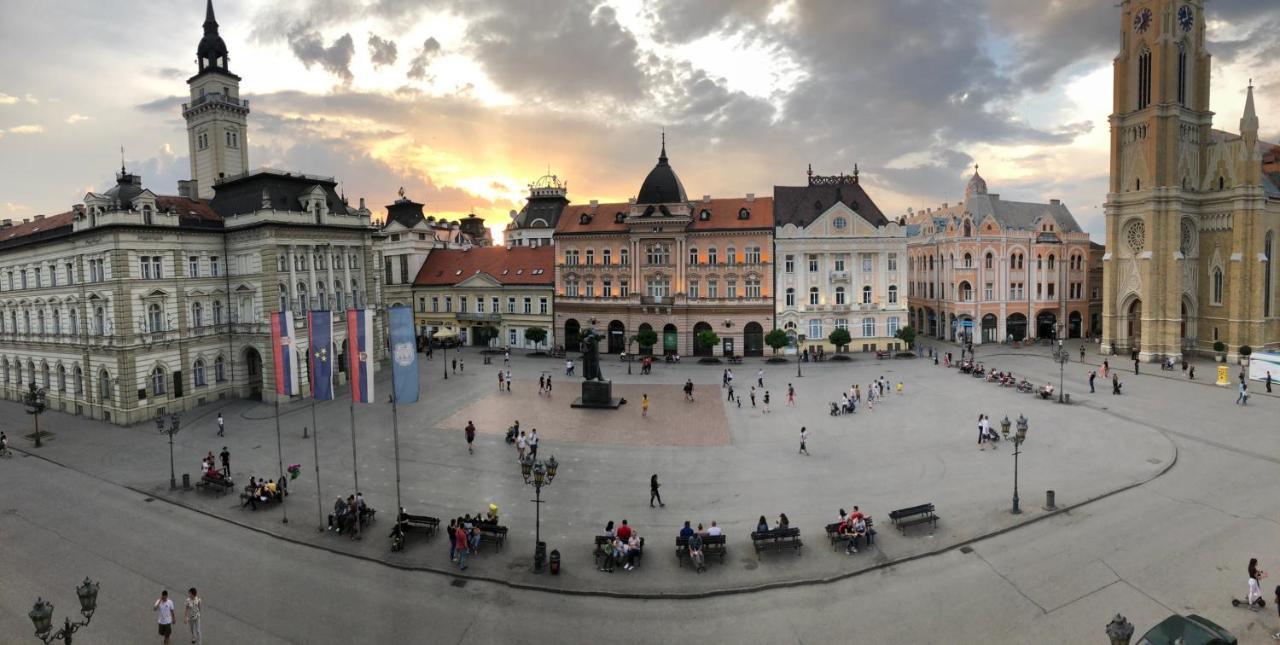 Apartment Panorama Central Novi Sad Exteriér fotografie